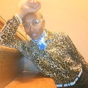 Meet your Posher, Kimberly